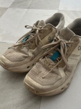 On On Running Cloudrunner 2 Women’s Sneakers White/Horizon US 10